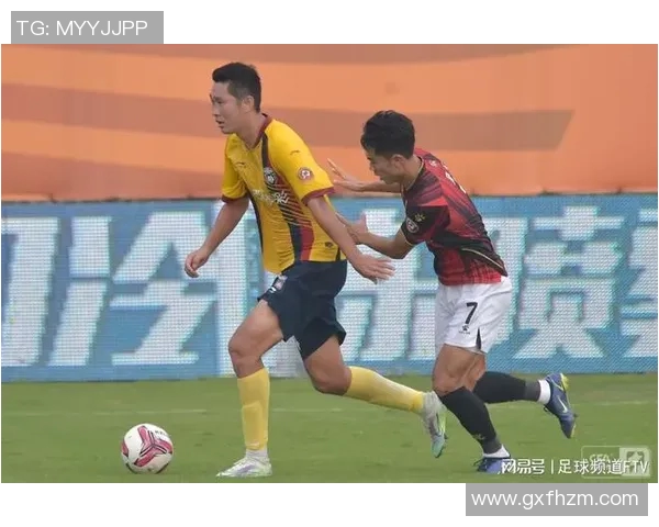 杭州足球队以53分稳居锦标赛积分榜首位争夺冠军形势乐观 杭州足球队以53分稳居锦标赛积分榜首位争夺冠军形势乐观