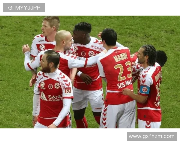 南锡主场迎战瓦朗谢纳期待一场精彩的法乙对决与激烈的竞争 南锡主场迎战瓦朗谢纳期待一场精彩的法乙对决与激烈的竞争