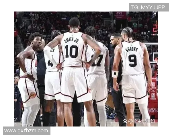 火箭队与灰熊队精彩对决央视直播全程回顾与赛后分析