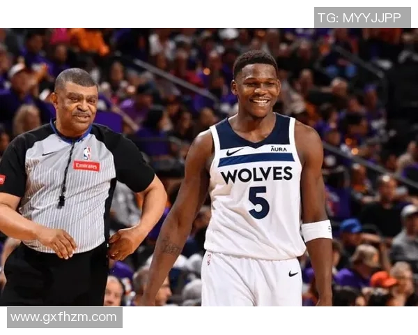 黄蜂队与掘金队激战正酣球迷期待精彩对决与惊喜表现